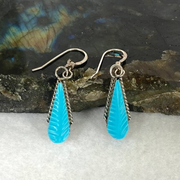 Sterling Silver 925 Dainty Southwest Style Carved Blue Leaf Dangle Earrings - Picture 13 of 16